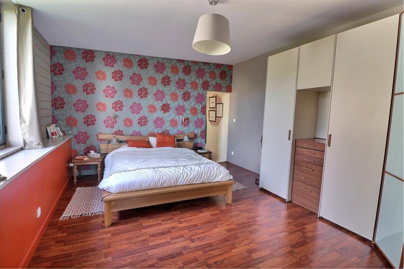 Maison - 289 m² - 8 pièces