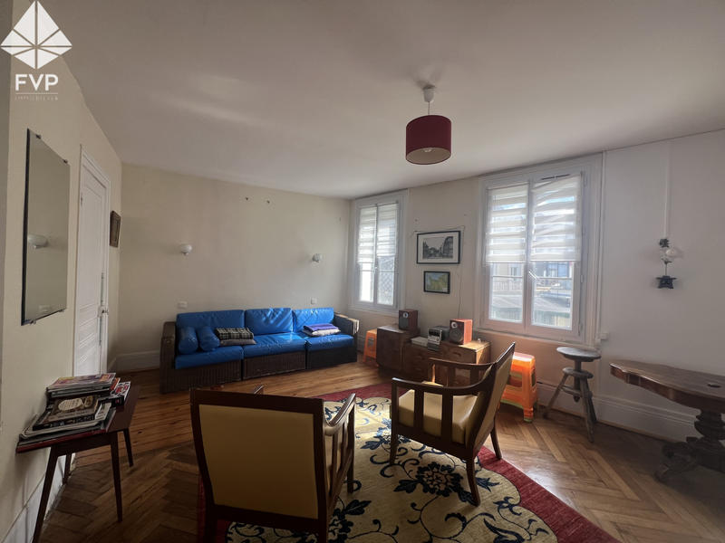 Maison - 165 m² - 5 pièces