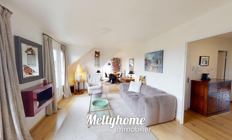 Appartement - 85 m² - 4 pièces