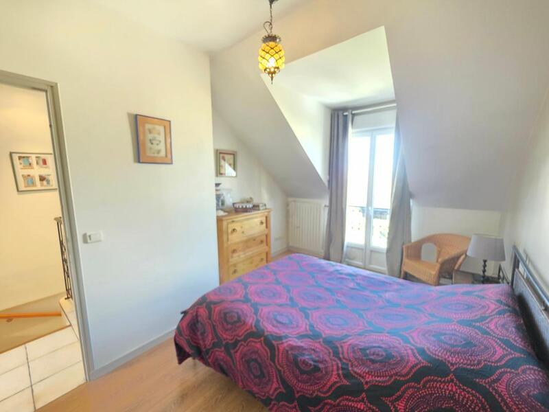 Maison - 111 m² - 5 pièces