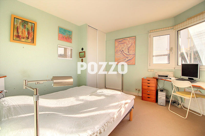 Maison - 140 m² - 7 pièces