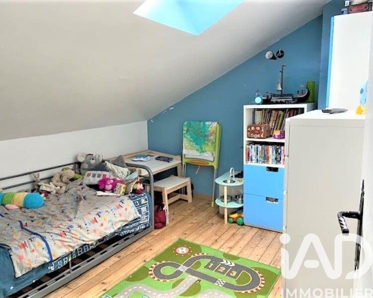 Maison - 95 m² - 6 pièces