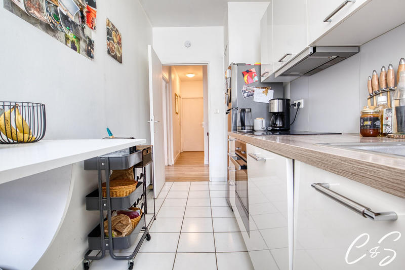 Appartement - 81 m² - 3 pièces