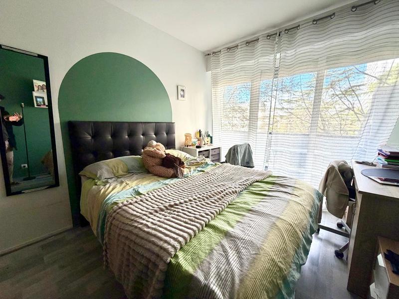 Appartement - 79 m² - 4 pièces