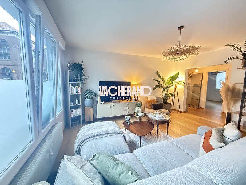 Appartement - 79 m² - 4 pièces