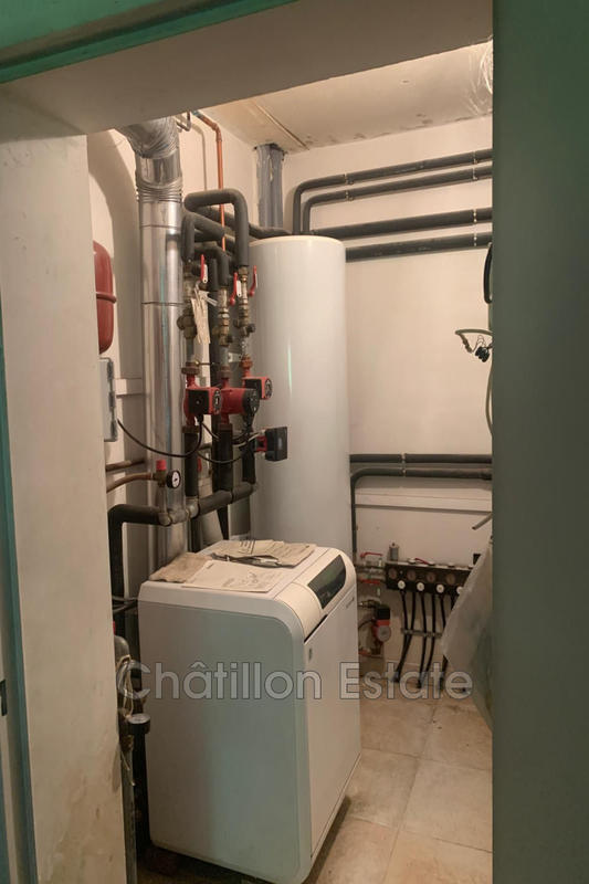 Demeure - 190 m² - 6 pièces