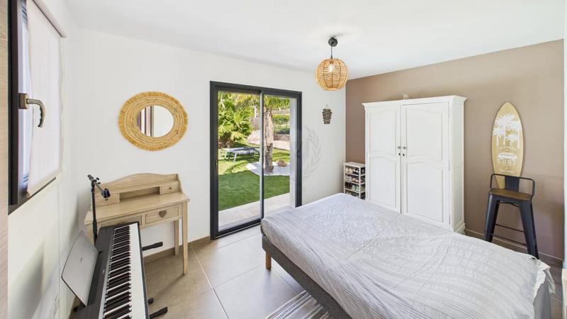 Villa - 120 m² - 5 pièces