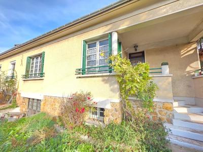 Maison - 120 m² - 5 pièces