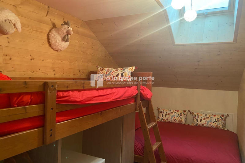 Châlet - 161 m² - 6 pièces