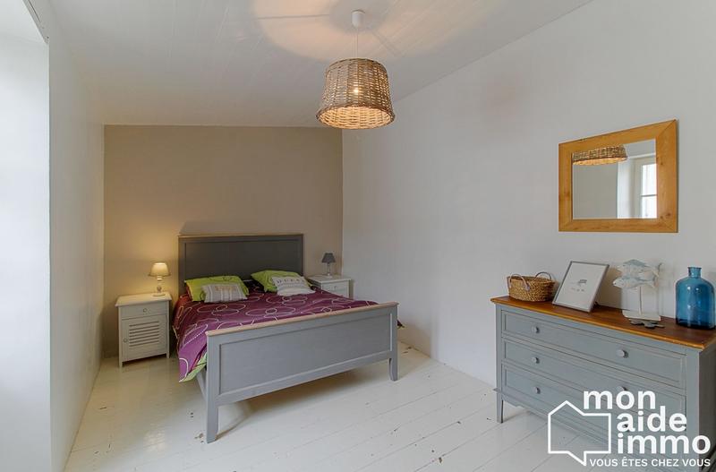 Maison traditionnelle - 139 m² - 6 pièces