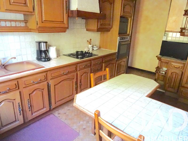 Maison - 147 m² - 7 pièces