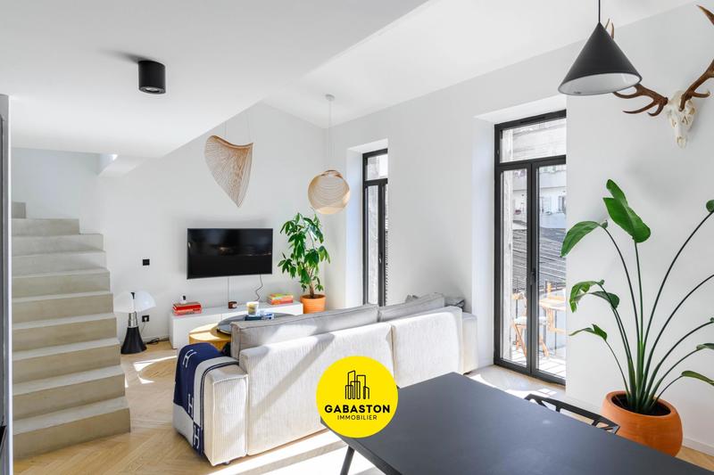 Appartement - 62 m² - 2 pièces