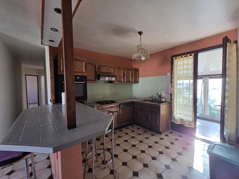 Maison - 76 m² - 5 pièces