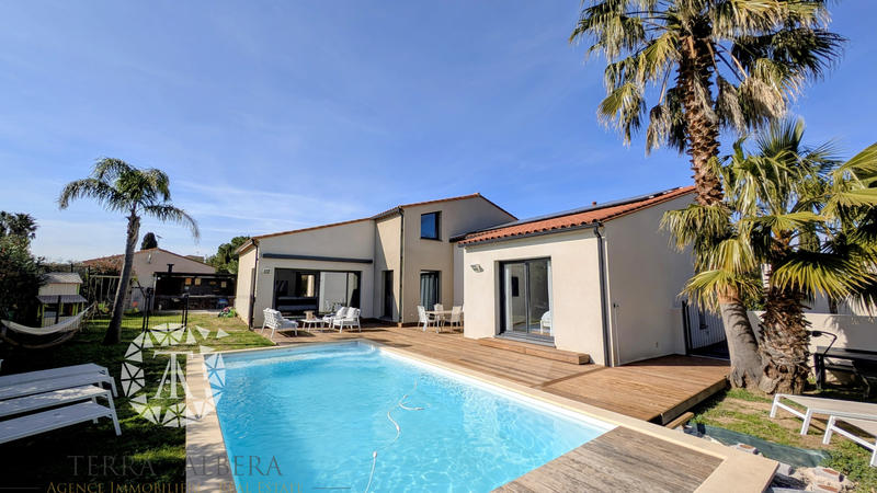 Villa - 209 m² - 7 pièces