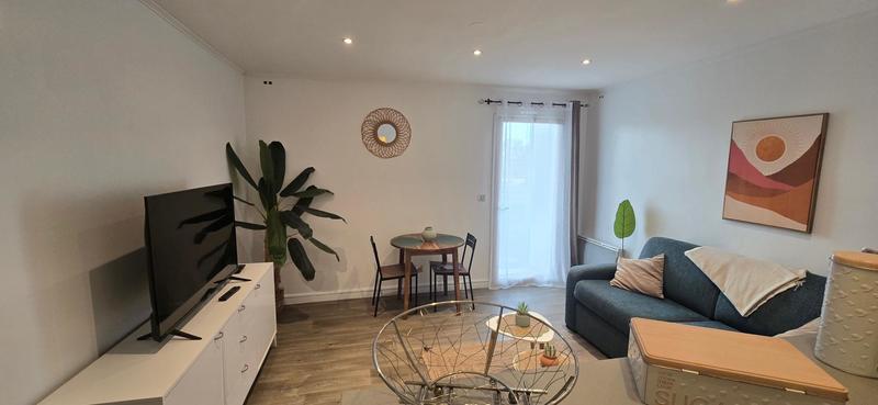 Studio - 25 m² - 1 pièce