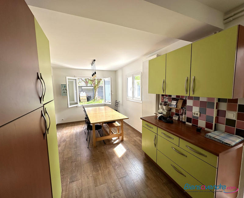 Maison - 126 m² - 7 pièces