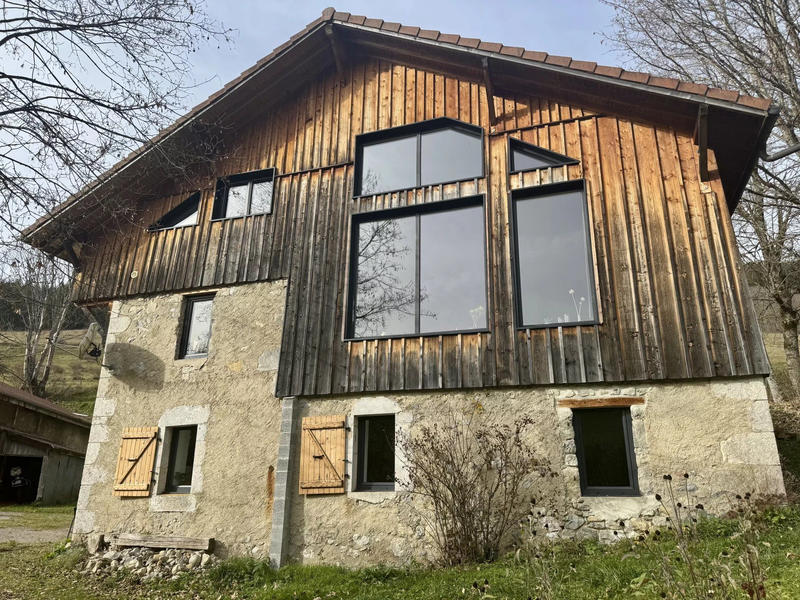 Maison - 187 m² - 4 pièces