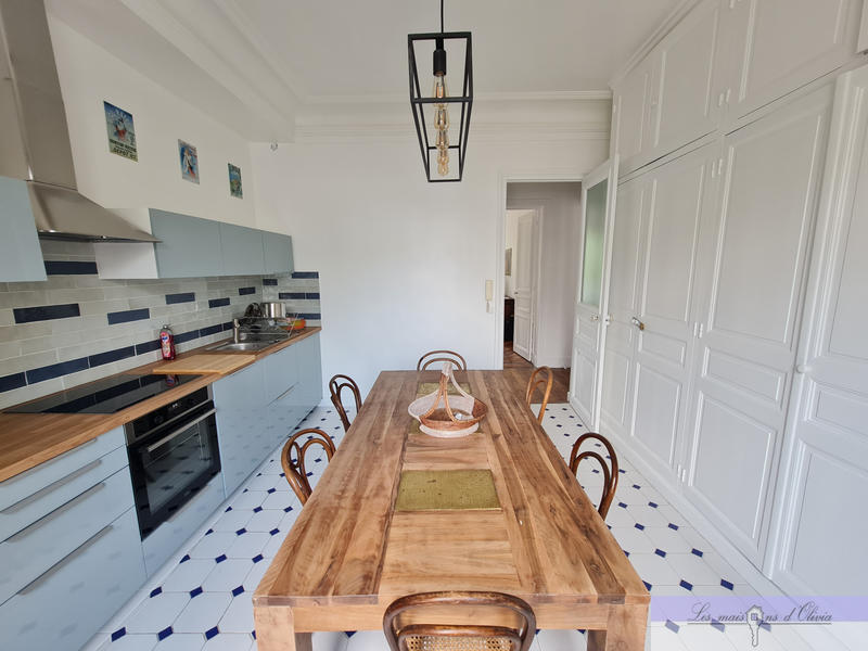 Appartement - 70 m² - 2 pièces