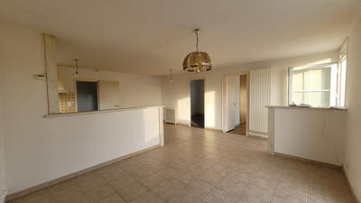 Maison - 76 m² - 4 pièces