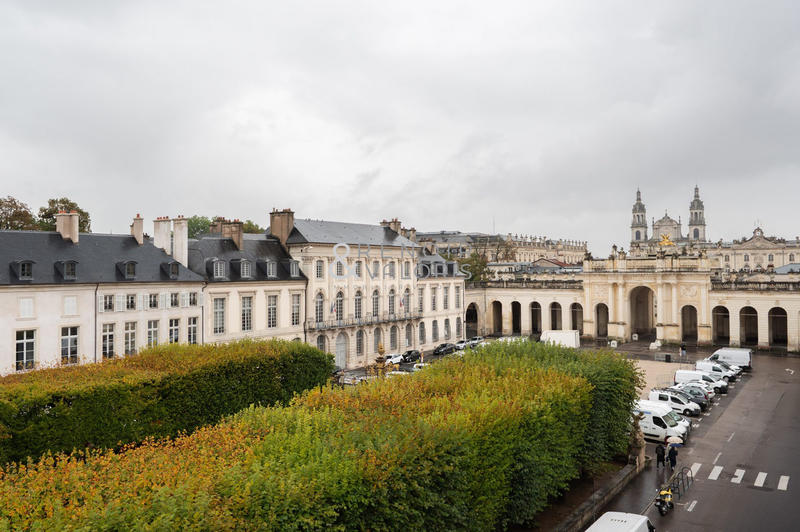 Appartement - 140 m² - 5 pièces