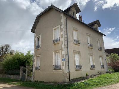 Maison ancienne - 142 m² - 5 pièces