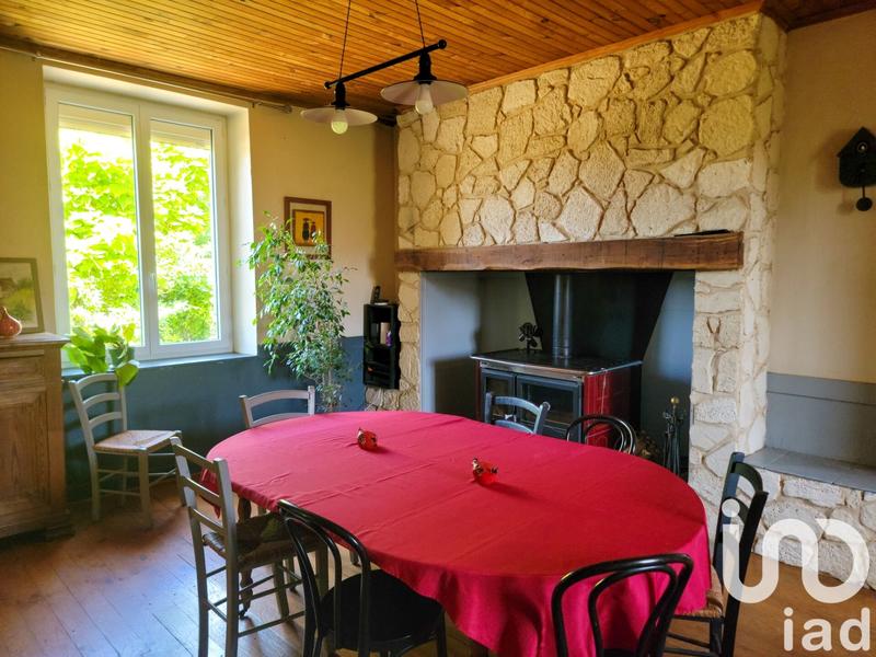 Maison - 338 m² - 7 pièces