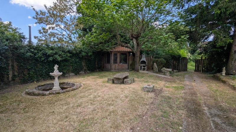 Maison - 170 m² - 5 pièces