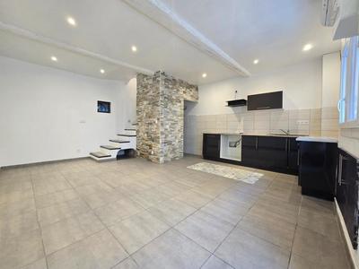 Maison de ville - 48 m² - 2 pièces