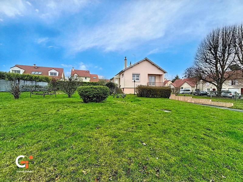 Maison - 80 m² - 4 pièces