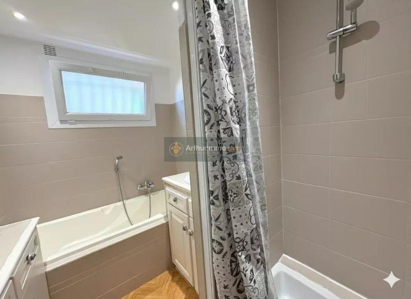 Appartement - 69 m² - 3 pièces