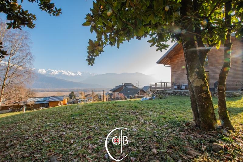 Maison - 188 m² - 7 pièces