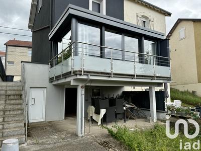 Maison de ville - 80 m² - 5 pièces