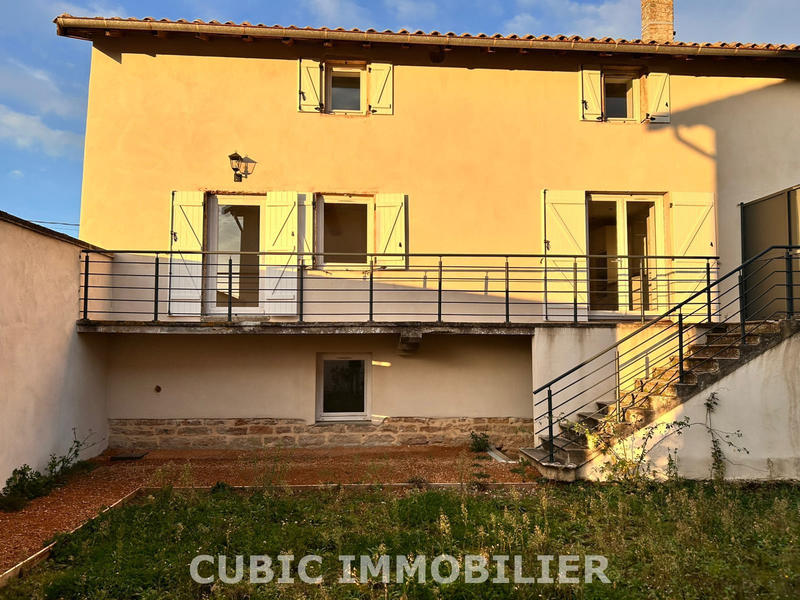 Maison - 120 m² - 4 pièces