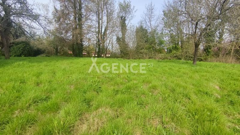 Terrain constructible - 1 485 m²