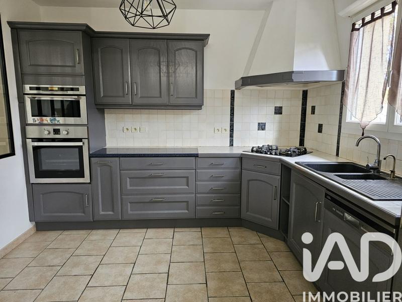 Maison - 120 m² - 6 pièces