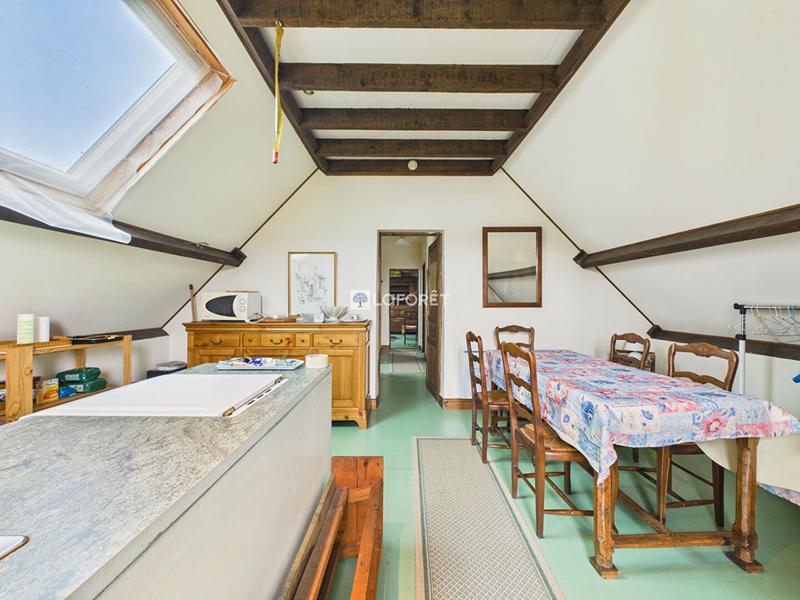 Maison - 120 m² - 8 pièces