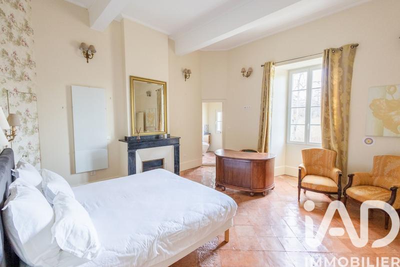 Château - 800 m² - 17 pièces