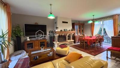 Maison - 101 m² - 5 pièces