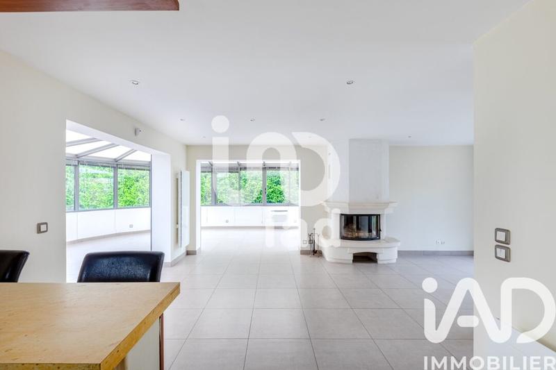 Maison - 180 m² - 7 pièces