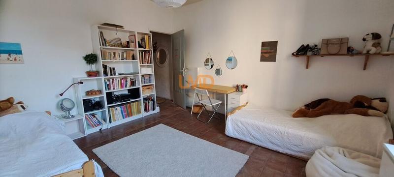 Maison - 195 m² - 8 pièces