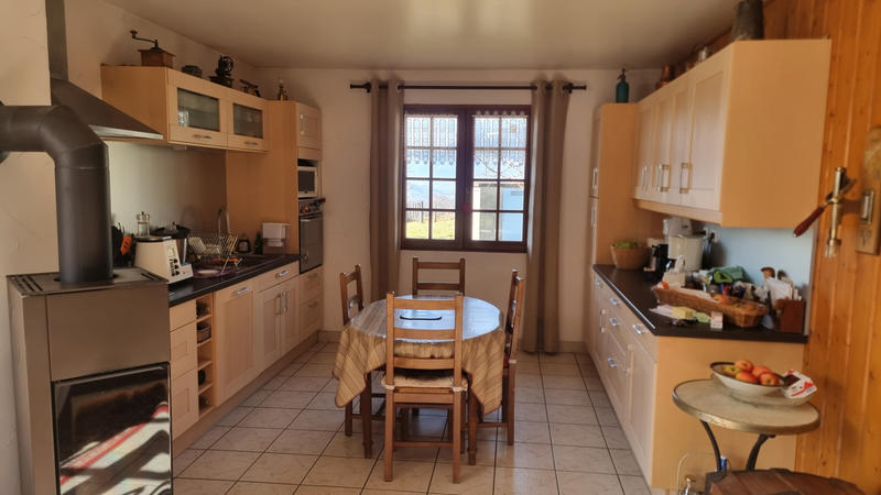 Maison - 110 m² - 4 pièces