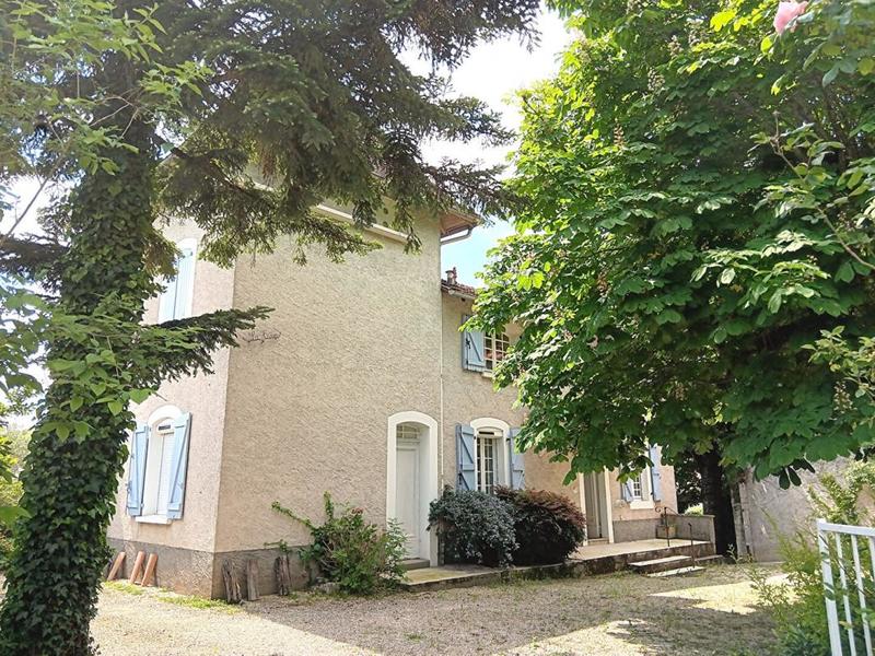 Maison - 150 m² - 7 pièces