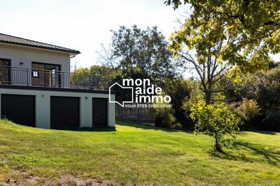 Maison - 141 m² - 5 pièces