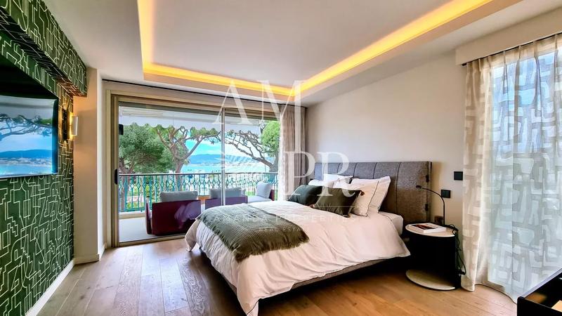 Appartement - 103 m² - 4 pièces