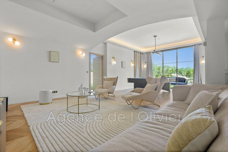 Maison en pierre - 289 m²