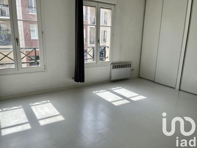 Studio - 25 m² - 1 pièce