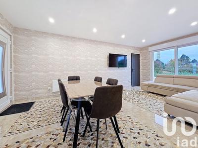 Maison - 83 m² - 5 pièces