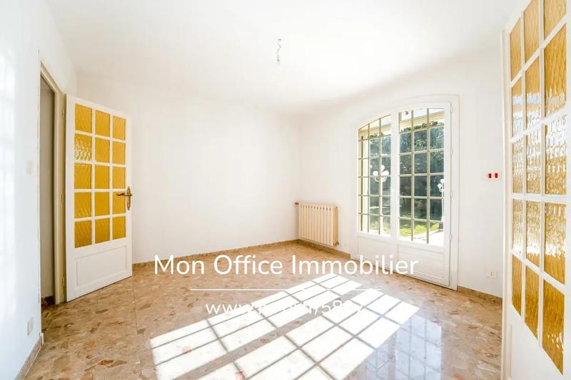 Demeure - 168 m² - 6 pièces