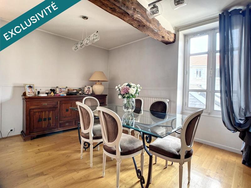 Appartement - 180 m² - 6 pièces