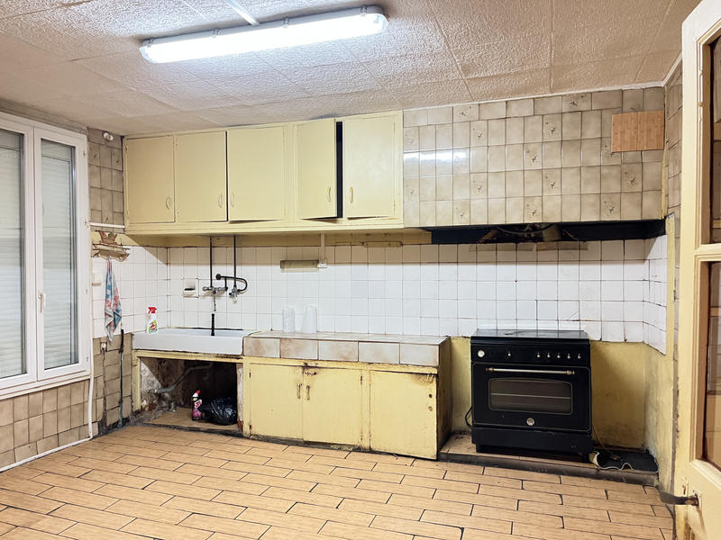 Maison - 95 m² - 5 pièces